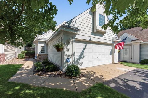 133 Christenson Ct Ne, Fridley, MN, 55432-4958 | Card Image