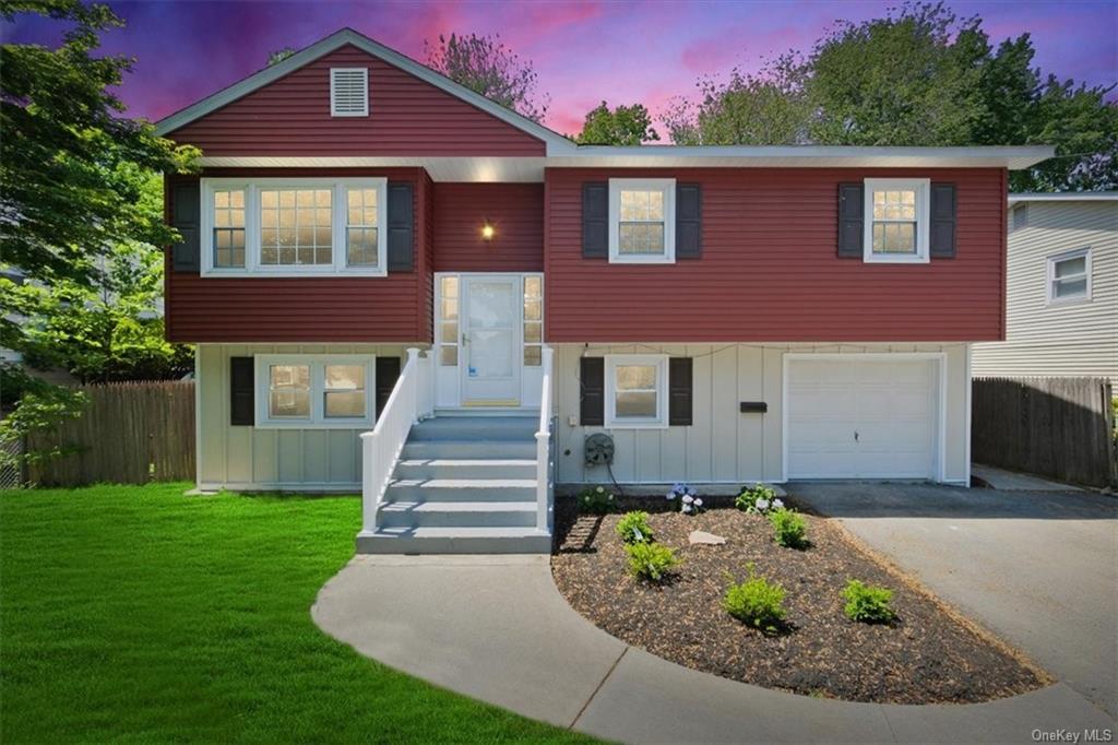 Grand Ave, Poughkeepsie, NY 12603