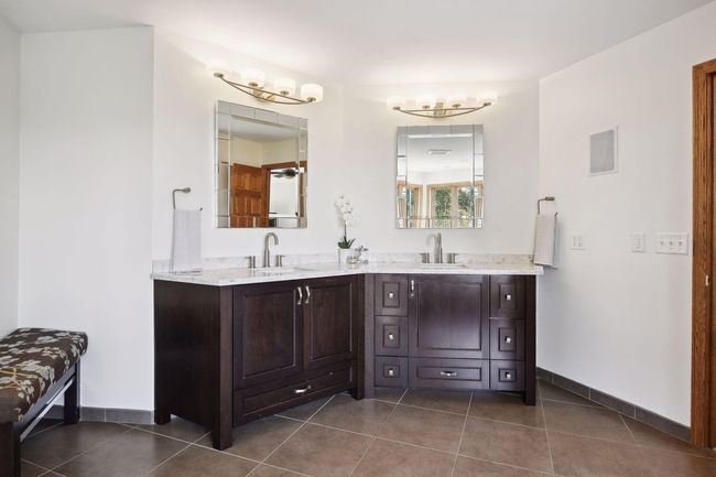 10481 Bluff Rd, House other with 5 bedrooms, 4 bathrooms and null parking in Eden Prairie MN | Image 33