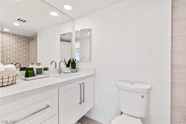 3111 Bel Air Dr, Unit#8F, Las Vegas, NV 89109 | Image 41