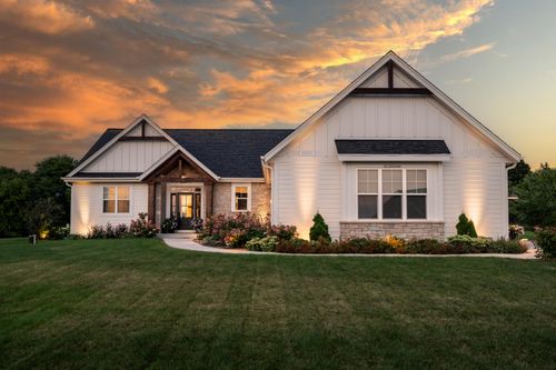 2727066 Dentons Run, Lisbon, WI, 53089-1842 | Card Image