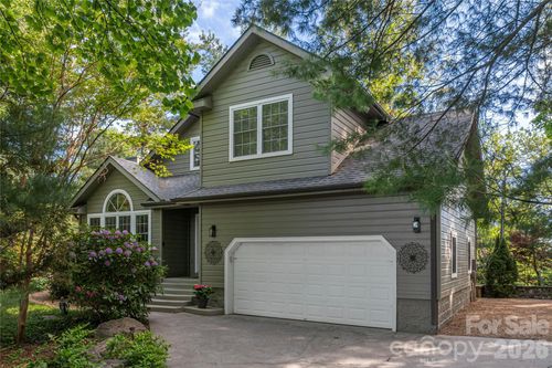 196 Rockhold Dr, Asheville, NC, 28804-2951 | Card Image