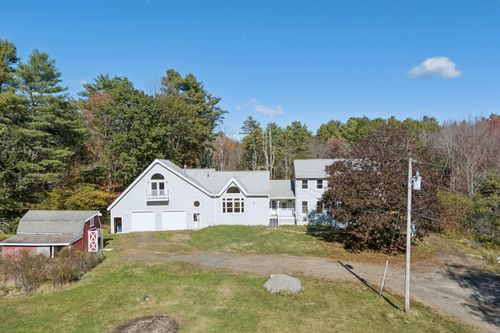 17 Chestnut Drive, Topsham, ME, 04086 | Card Image