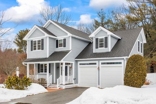 8 Snowberry Ln, Sudbury, MA, 01776-1076 | Card Image