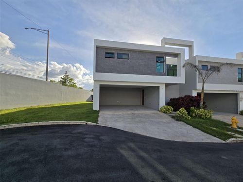 79-PR 177 AVE LOMAS VERDES The Villas At Rio / Bo Juan Sanchez, BAYAMON, PR, 00956 | Card Image