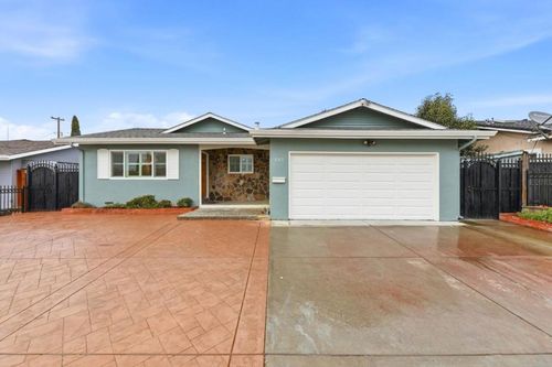 3165 Coldwater Dr, San Jose, CA, 95148-1208 | Card Image