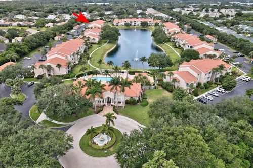 207-1590 S 42nd Cir, Vero Beach, FL, 32967-8130 | Card Image
