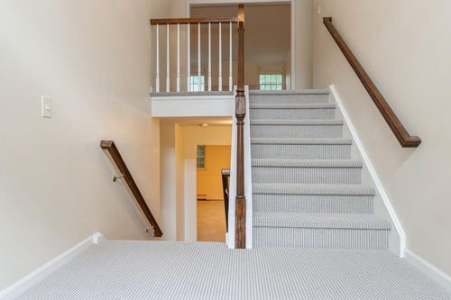 2 Demarest Rd, Spring Valley, NY, 10977-6517 | Card Image