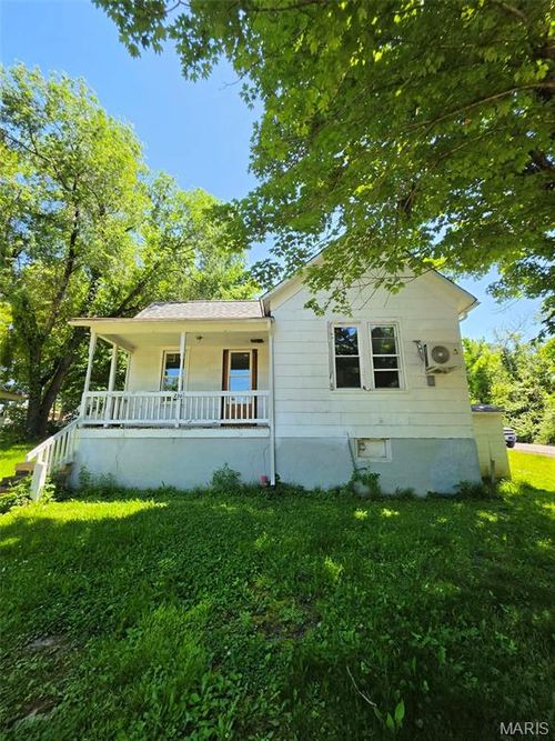 230 Low St, Bonne Terre, MO, 63628-1822 | Card Image