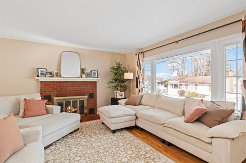 6 Donnelly Ct, Saint Albans, VT, 05478-1514 | Card Image