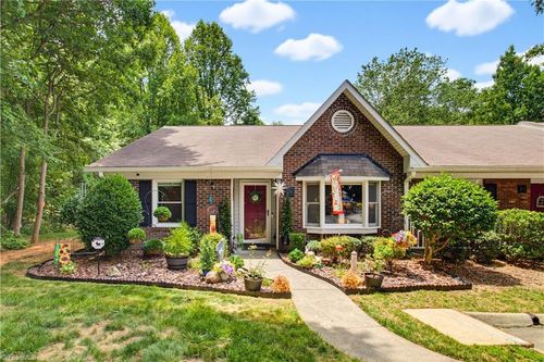 24 Collwood Ct, Greensboro, NC, 27409-2341 | Card Image