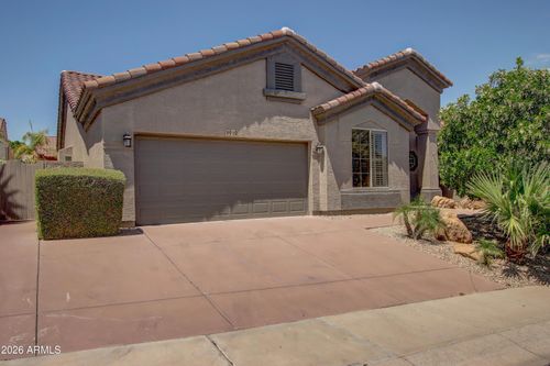 1918 E Marilyn Rd, Phoenix, AZ, 85022-3929 | Card Image