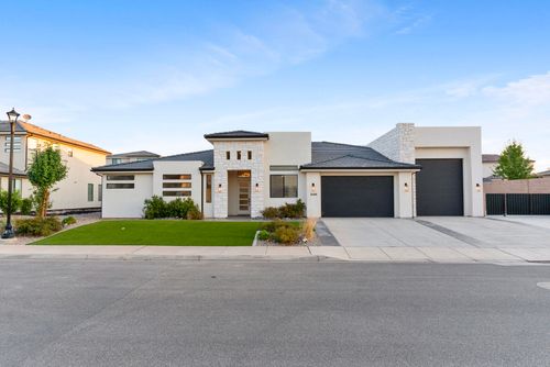 2689 E 2930 S, St George, UT, 84790-2349 | Card Image