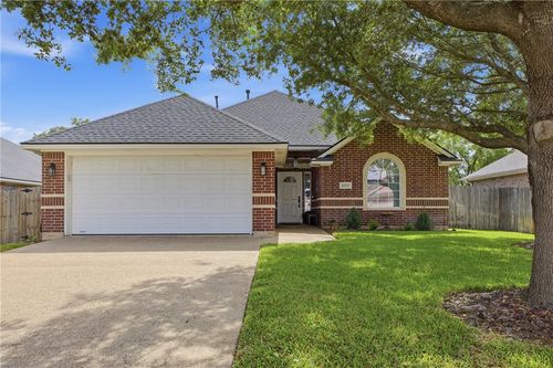 8414 Lauren Dr, College Station, TX, 77845-5506 | Card Image