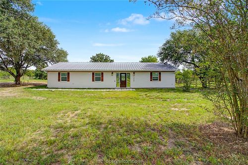 7490 County Road 107, Iola, TX, 77861-5362 | Card Image