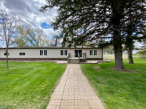10 Croswell St, Sheldon, ND, 58068-4125 | Card Image