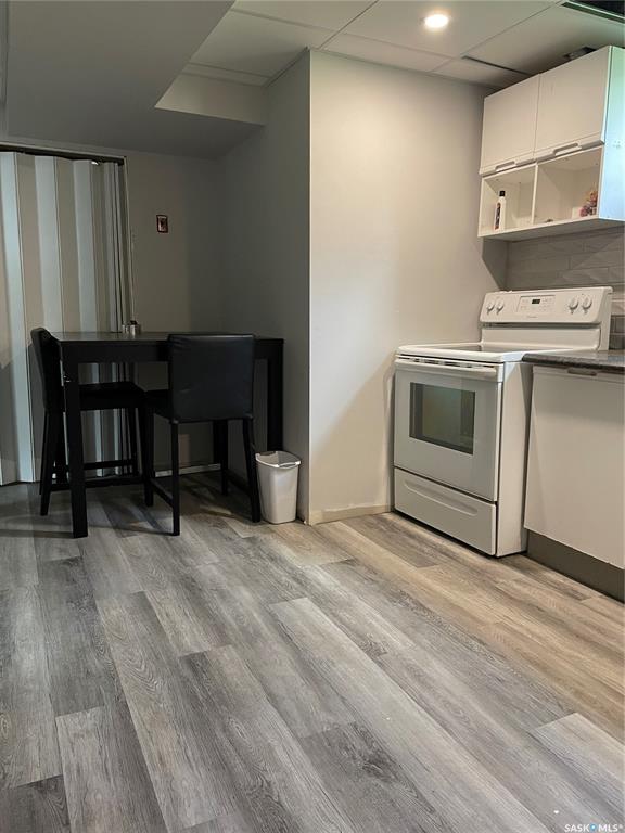Residential in Willowdale Rm No. 153 3