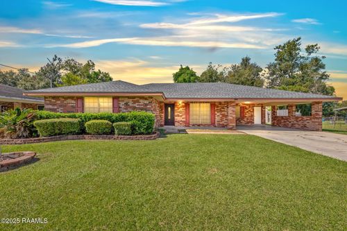 144 Gordon Crocket Dr, Lafayette, LA, 70508-5122 | Card Image