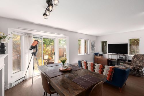 1-1215 Brunette Ave, Coquitlam, BC, V3K6W2 | Card Image