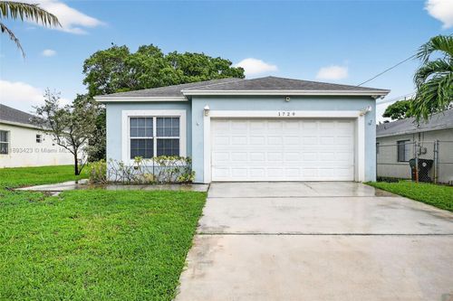 1729 11th Ave N, Lake Worth, FL, 33460-2005 | Card Image