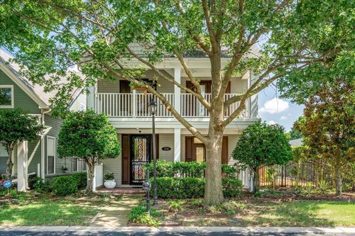 258 Fleets Island Dr, Memphis, TN, 38103-9019 | Card Image