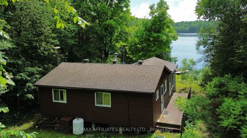 1015 Lake Lane, Sharbot Lake, ON, K0H2P0 | Card Image