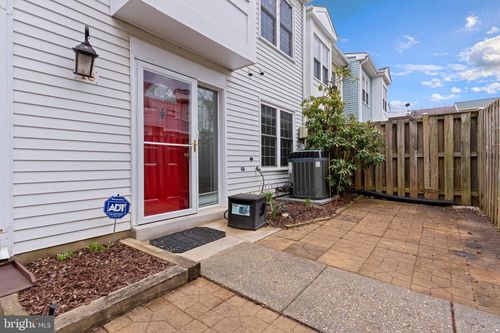 48 Avonshire Ct, SILVER SPRING, MD, 20904-6712 | Card Image