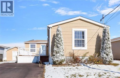 40 Pollett Lane, Dieppe, NB, E1A9P6 | Card Image