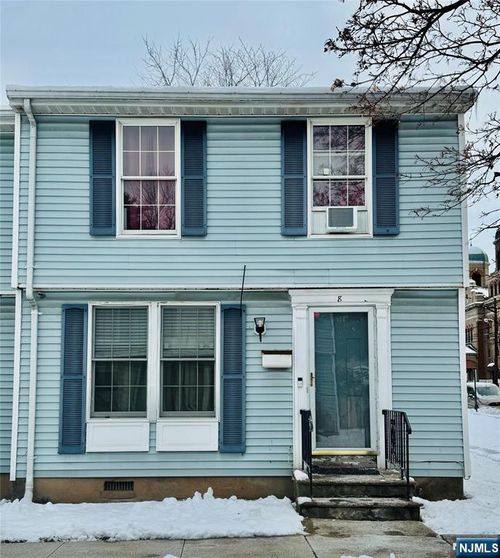 639 Nassau St, Orange, NJ, 07050-1263 | Card Image