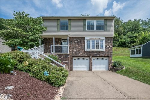 981 Somerton Dr, South Park, PA, 15129-8966 | Card Image