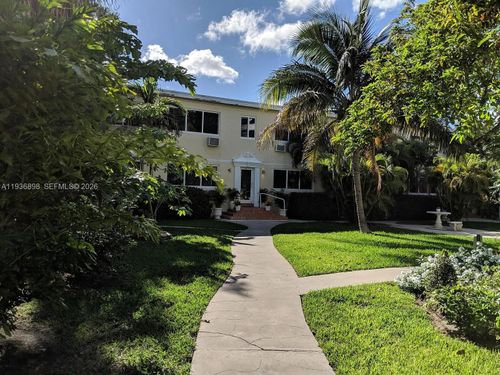 70b-10070 E Bay Harbor Dr, Bay Harbor Islands, FL, 33154-1531 | Card Image