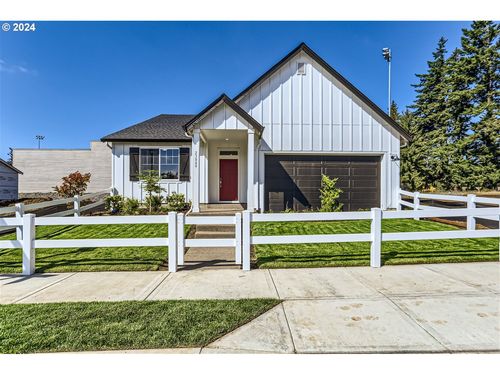 8803 Sw Peroria Ln, Tualatin, OR, 97062 | Card Image