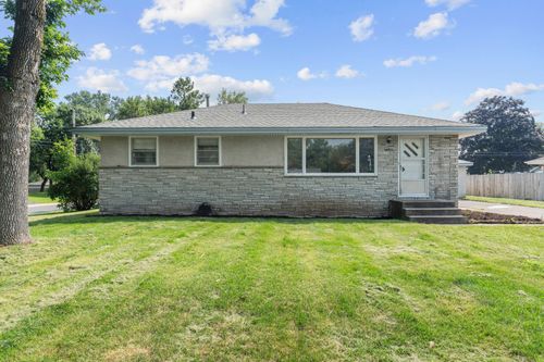 7242 Oliver Ave N, Brooklyn Center, MN, 55430-1050 | Card Image