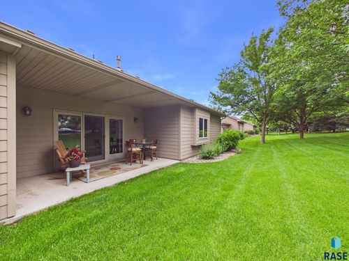714 70th Pl E Place E, Sioux Falls, SD, 57108 | Card Image