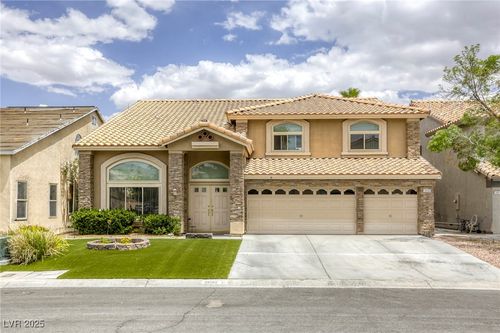 3692 River Canyon Rd, Las Vegas, NV, 89129-3641 | Card Image