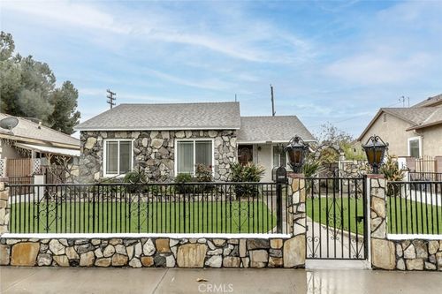 11537 Rincon Ave, San Fernando, CA, 91340-4142 | Card Image