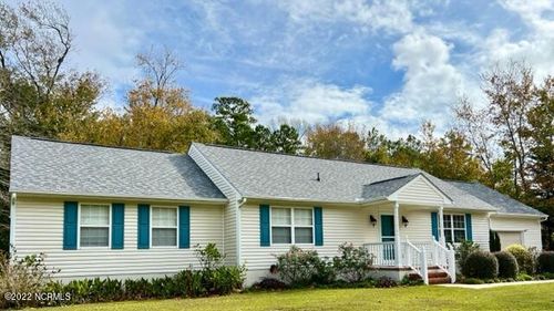 1908 Joslyn Dr, Morehead City, NC, 28557-9204 | Card Image