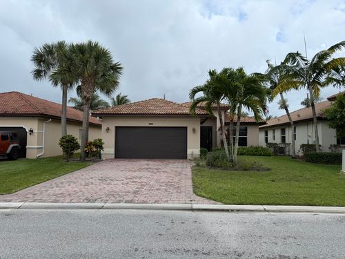 7250 Prudencia Dr, Lake Worth, FL, 33463-4908 | Card Image