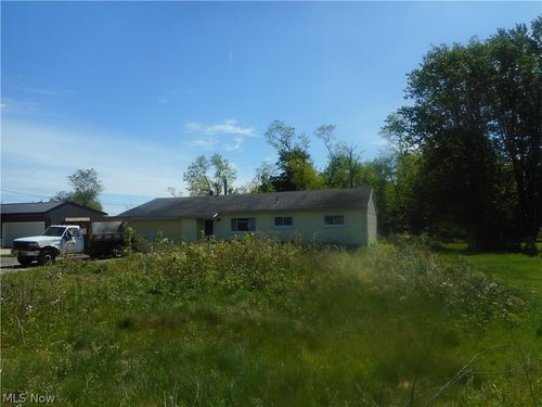 12555 Hovey Drive, Chesterland, OH, 44026 | Card Image