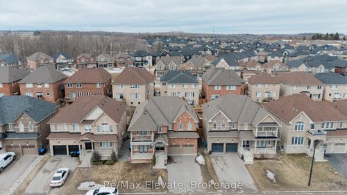 958 Green St, Lefroy, ON, L0L1W0 | Card Image