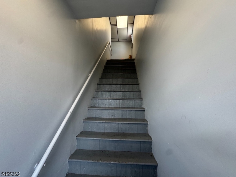 Commercial Lease in Franklin Twp. 4
