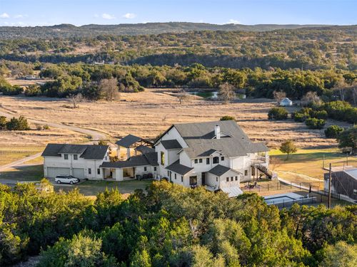 7220 Creek Rd, Dripping Springs, TX, 78620-5472 | Card Image