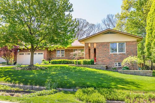 445 Fairlawn Dr, Columbus, OH, 43214-2819 | Card Image