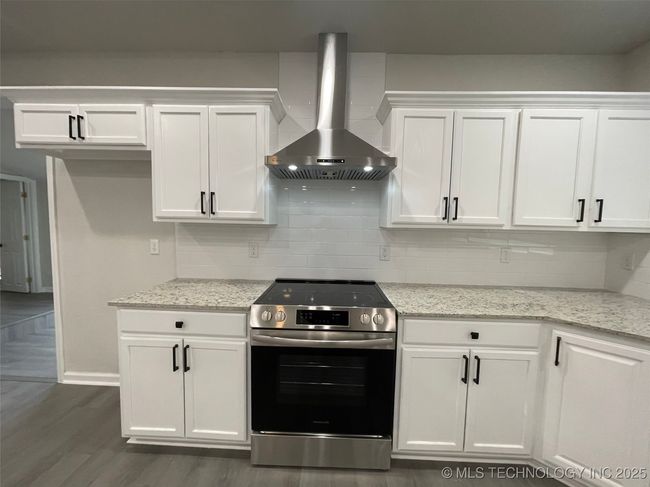 23308 W 171 St St S, House other with 3 bedrooms, 2 bathrooms and null parking in Kellyville OK | Image 24