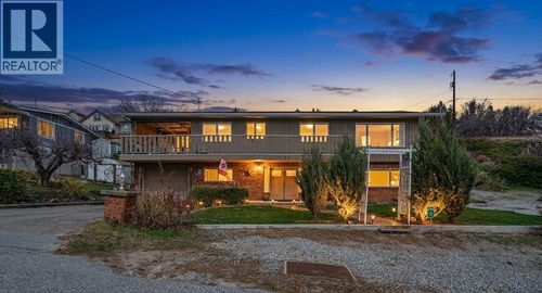 6100 Macdonald St, Summerland, BC, V0H1Z1 | Card Image