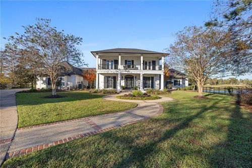 24186 Snowy Egret Cv, Springfield, LA, 70462-8093 | Card Image