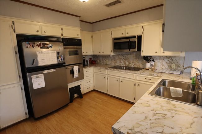 907 Cherry St, House other with 4 bedrooms, 3 bathrooms and null parking in Ranger TX | Image 22