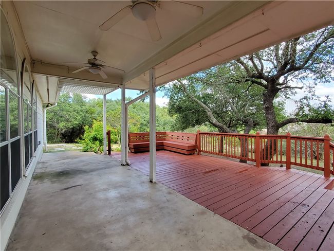 10400 W Cave Loop, House other with 4 bedrooms, 2 bathrooms and 5 parking in Dripping Springs TX | Image 27