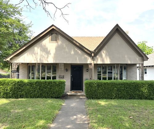 2009 Berwick Ave, Dallas, TX, 75203-4307 | Card Image