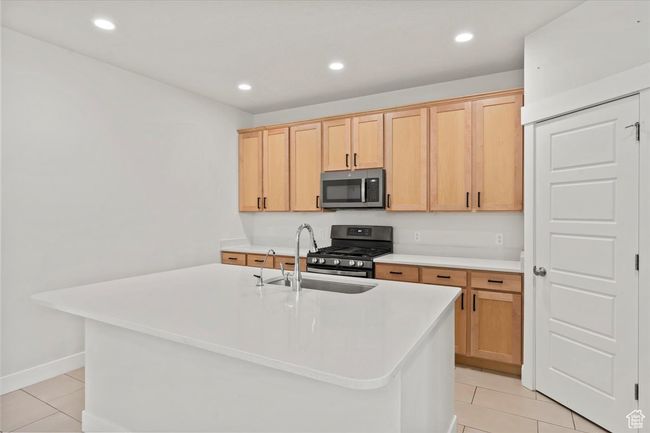 13192 S Lowick Ln, House other with 4 bedrooms, 4 bathrooms and 2 parking in Herriman UT | Image 5